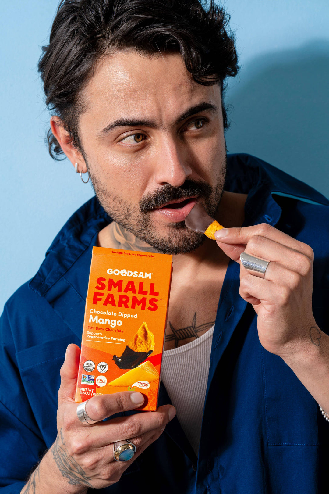 GoodSAM Foods - 70% Dark Chocolate Dipped  Mango (3.5oz)